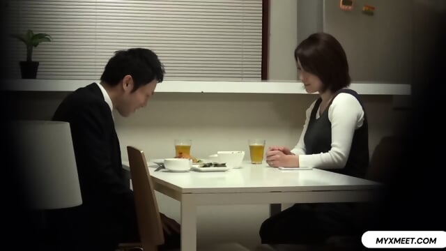 Amateur POV: Husband wanna see his wife having sex with another guy. #53-1