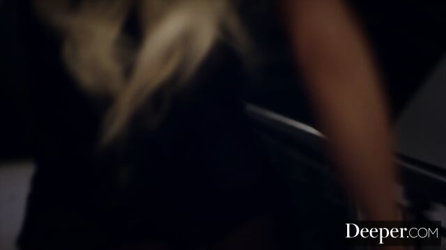 Deeper. Twinlike Blondes Riley & Elsa Have Intense Threesome