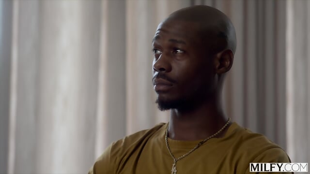 MILFY Rich Housewife Kianna Loves To Ride Anton's Thick BBC