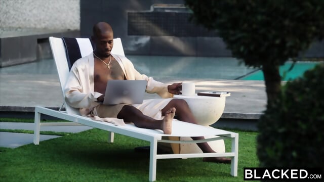 BLACKED Naughty Exhibitionist Kazumi Catches Antons Eye