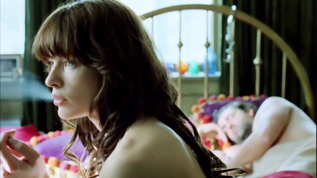 Milla Jovovich Nude And Sarah Strange And Anderson Aisha Tyler Sex Scene