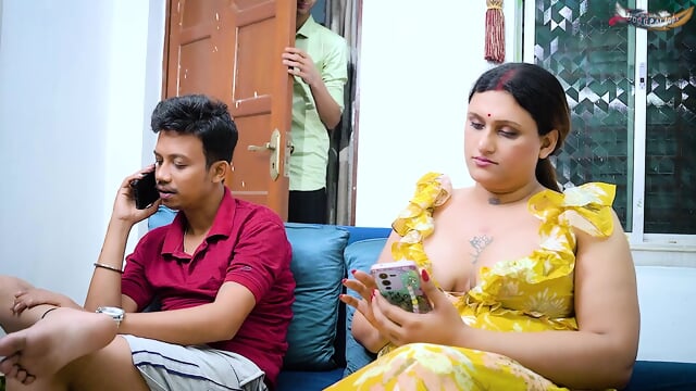 Desi Busty Big Boobs Bhabhi Cuckold Hubby And Fucked By Big White Dick (2160)4K