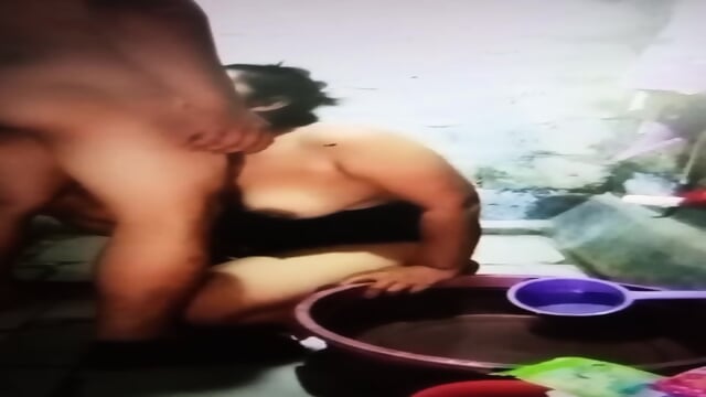 janda muda crot dalam meki