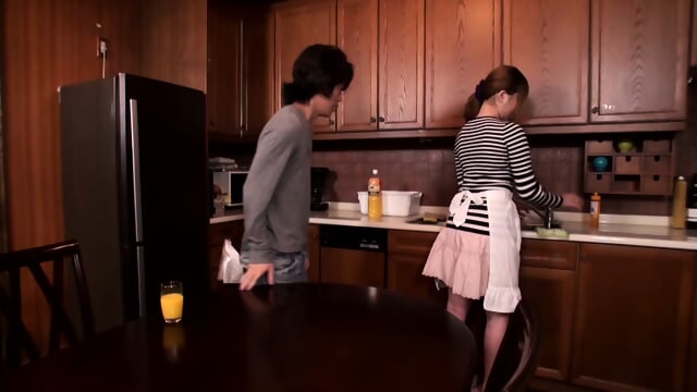 Horny Teen Violated His Friends Busty Mom