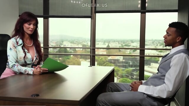 Sexy Cougar Syren De Mer Is Hungry For Some Big Dick