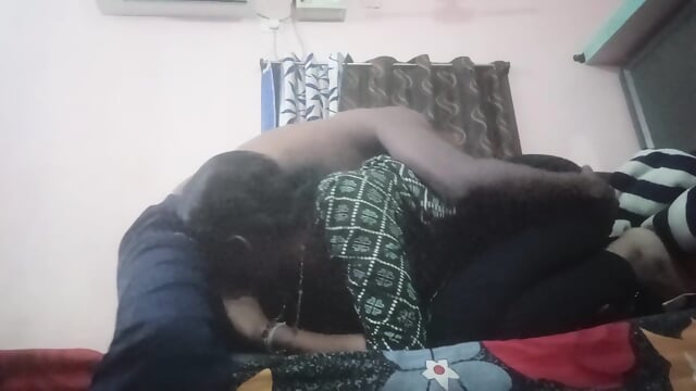 Tempting Indian Bueatiful Girl - Homemade - Part 1 (LOWPRINT)