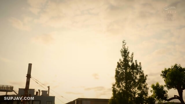 ROYD-156 Neighbor Gacha UR Confirmed Performance. The P