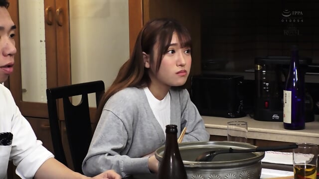 âIâll lick your pee-pee, so pretend to be my boyfriend!â To reassure annoying parents to hurry up and get married, become the boyfriend of a super cute colleague girl for a day. Satou Shio