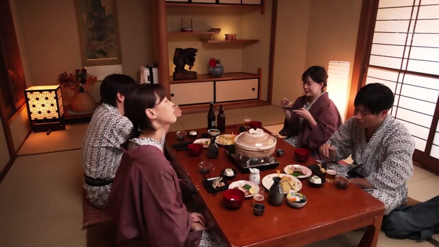 During A Hot Spring Trip With A Couple Of Friends, My Friendâs Wife, Who Is Too Beautiful, Clearly Seduces Me!? Do You Want To Do It? Tsukasa Aoi