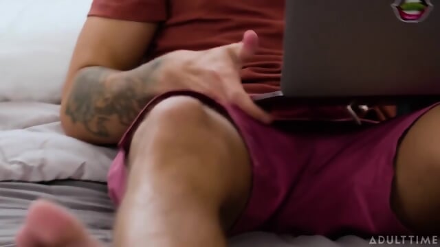 Hot Teen Besties Take Their Clothes Off To Get The Perfect Sex Video To Get Famous