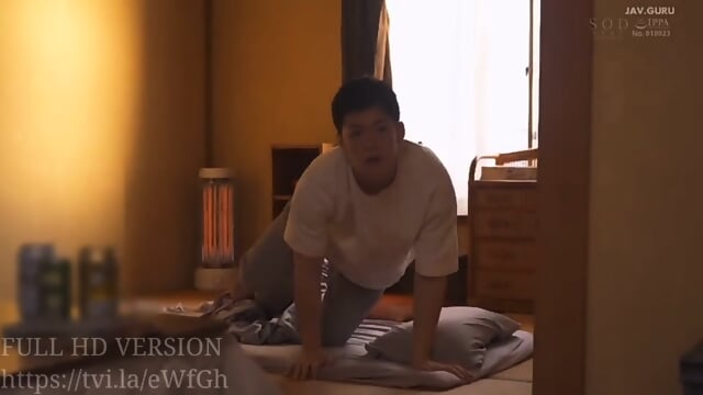 After a couples fight, she opened a 10cm diameter hole in the wall, and for five days, we secretly had doggy-style sex through it