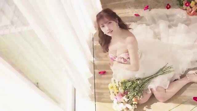 JOVENCITA JAPONESA TETONA 90