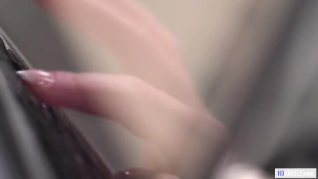 Kira Noir Teaching An Annoying Commenter!