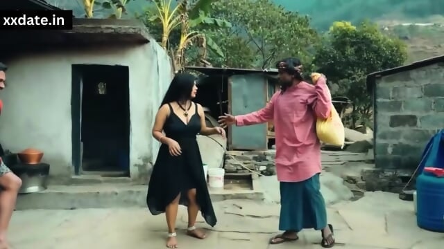 SEXY GIRLFRIEND POOJA KE MU ME DIYA LUND