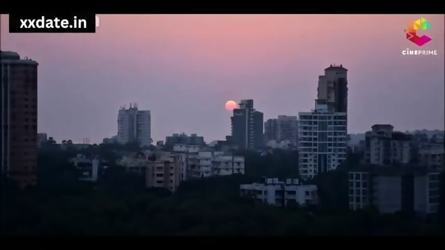 BOSS NE OFFICE ME SEEMA KO CHOD DALA