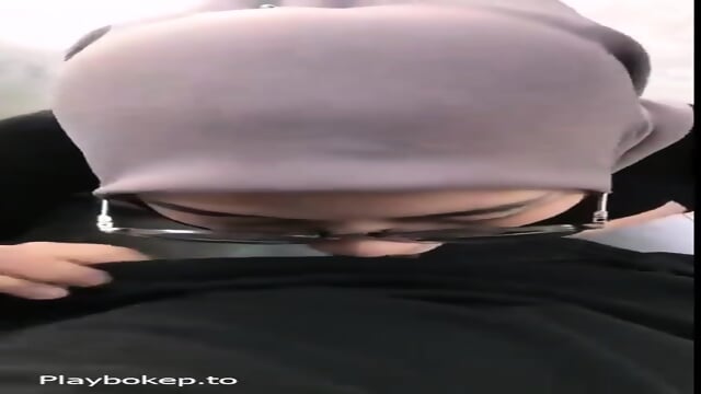 Jilbab montok ngentot