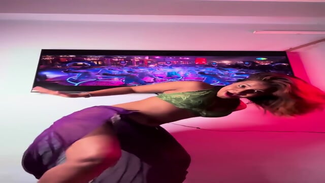 Indian sexy IG dancing girl