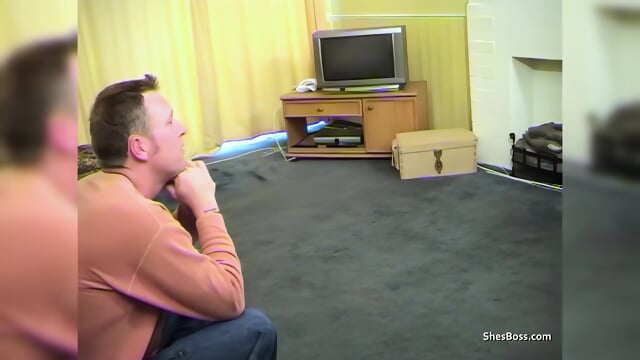 Leggy female boss gives a facesitting punishment