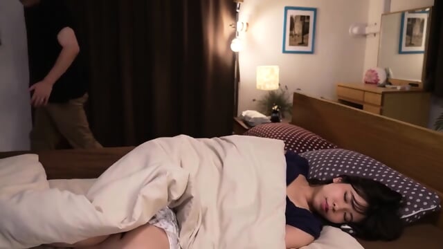 [Decensored]- Step-mother-in-law, You're Much Better Than My Wife... Iori Nanase_1