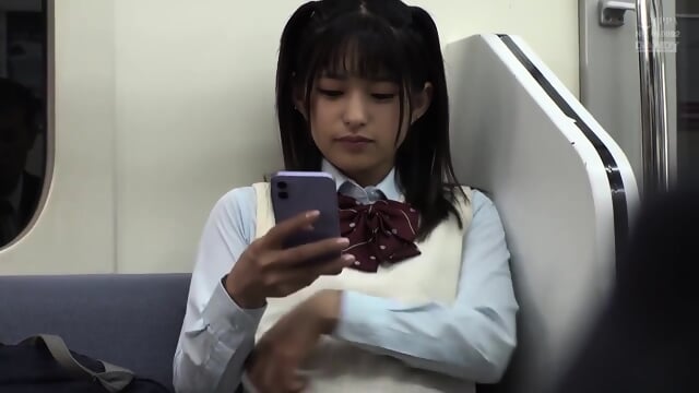 [Decensored]- A Slut And Just The Two Of Us On The Last Train! A Little Devil Girl Who Panchira In The Seat Opposite J â Ver â When I Was Erect By Raw Temptation, I Got Fucked - J Love_1