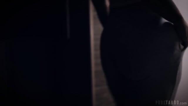 Ivy Lebelle - Knock In My Pussy, I'm Not Your Mother