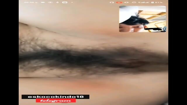 Bokep Indonesia Tocil Meyna Colmek Sambil Vcs Sama Pacar