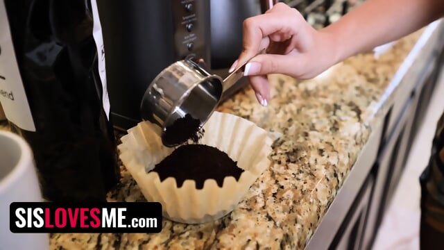 After Watching Porn Online, Roxie Is Feeling Incredibly Horny, And Her Stepbrother Is There To Help