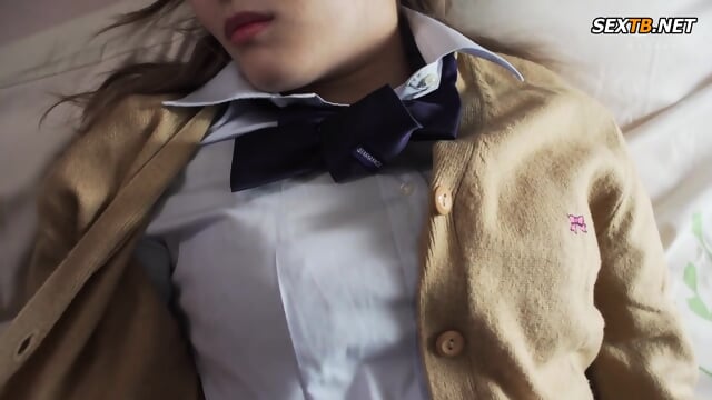 (Eng Sub) Step Father Can't Resist His Step Daughter's Body While His Wife Is Gone - Kanon Ibuki