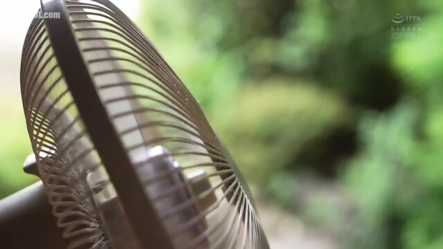 JAPANESE STEPSISTER BREASTFEEDS STEPBROTHER (AS REPLACEMENT) AFTER MOM DIED Karen Yuzuriha Uncensored