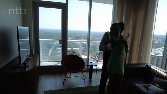 NTB_IR_Hghs Young blonde wife enjoys the Knight