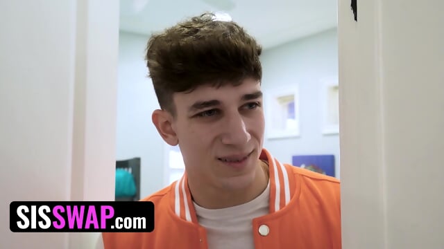 Friends Want To Fuck Each Otherâs Stepsisters Before Swapping & Fucking Their Own Step Siblings