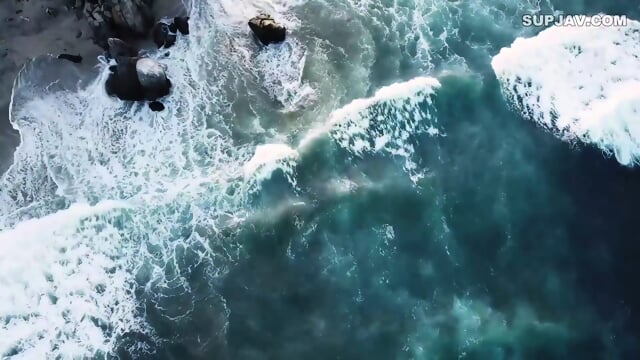 (RM) Fingers Crawling Towards A Married Woman On Their Honeymoon