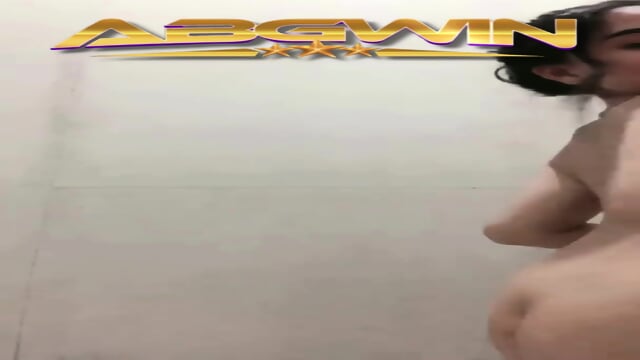 mahasiswi cantik dan imut ini lagi live bugil.. sexy banget