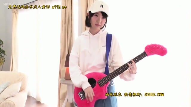 Rookie Very Sensitive A Little Cool Super Slender Beautiful Girl K-ON Active Female College Student AV Debut Mayu Okamoto