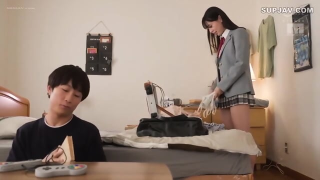 A play's room is a shared room with his older brother who was able to remarry his parents! After My Parents Asleep, I Was Hold On Every Night... Goba - Pentagram.