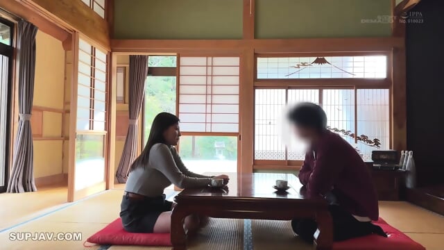 In the summer, I'm getting married. I-cup, active nurse, 22 years old, Kimitsu City, Chiba Prefecture, not affiliated with any production company. A naturally busty woman living