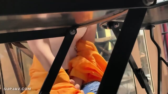 [Slender G cup] 30 days of abstinence will make you horny! ! A beautiful hostess lady with a body with MAX libido goes crazy after being penetrated by a big dick