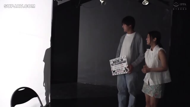 General malefemale monitoring AV. Limited to loving couples. Try shadow puppetry! Exciting cuckold silhouette quiz! 2 A female college student has sex with a big dick