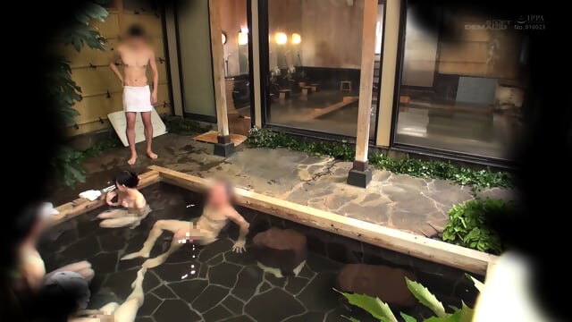 A young lady who loves hot springs found in Hakone. Would you like to try taking a bath in the men's bath with just a towel? 60 Warm special edition SOD female employee Kasumi Matsumaru's first bath 20th anniversary special To thank our customers for thei