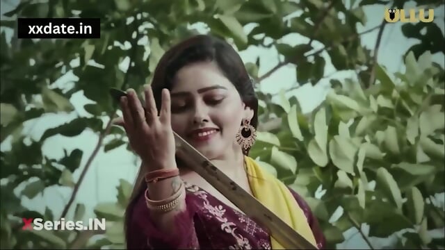 Hot Kamwali Ko Two Friend Milke Accha Se Chuda! Desi Sex Part 3