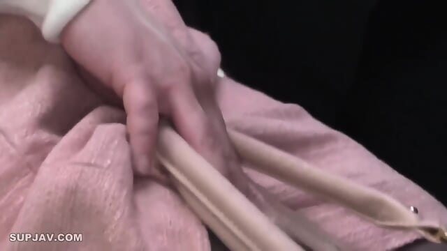 Aphrodisiac Enema Slut â 4 2 Hole Creampie