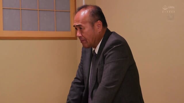 Married Secretary, Sweat And Kissing In The Presidentâs Office, Creampie Sex. The Blessed Newcomer, A God, Finally Lifts The Ban On Creampies!! Iyo Shinohara