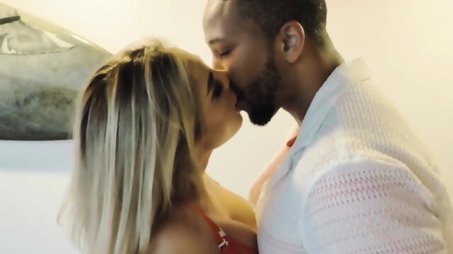 Kenzie Anne - a whole lot of love to give.