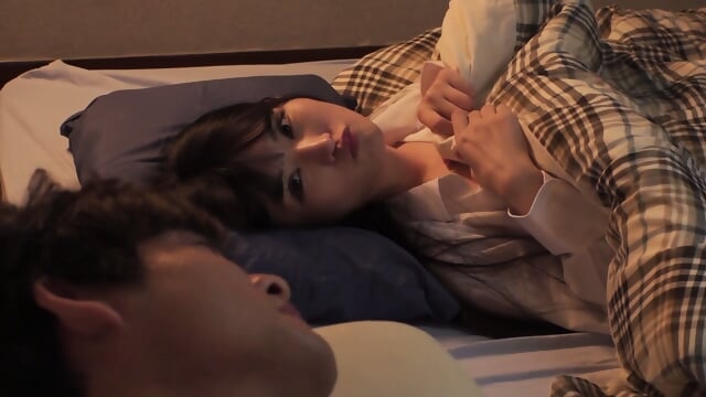 Every Time She Misses The Train Uncensored (Sakura)