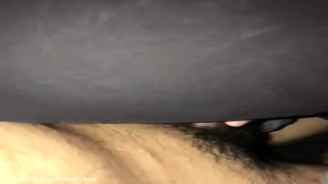 Abg pasrah di ajak ke hotel, cowoknya udah sange banget