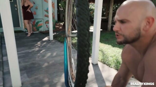 Bodacious  Neighbor Locked Herself Out... I Should Help Her! - Lila Lovely