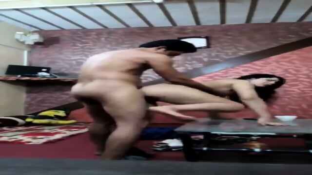 Horny Pakistani Couple Sex MMS Leaked Video