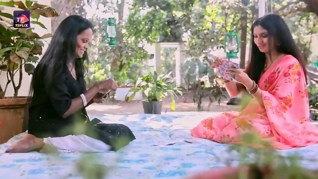 Adla badli simran kapoor porn S01 EP1_3