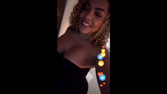 Famosa Actriz Porno Latina CARLA MORELLI Se Aprovecha Del Chef En Vivo