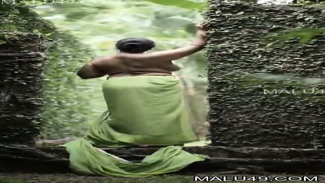 Mallu Model Nandana Krishnan Fingering